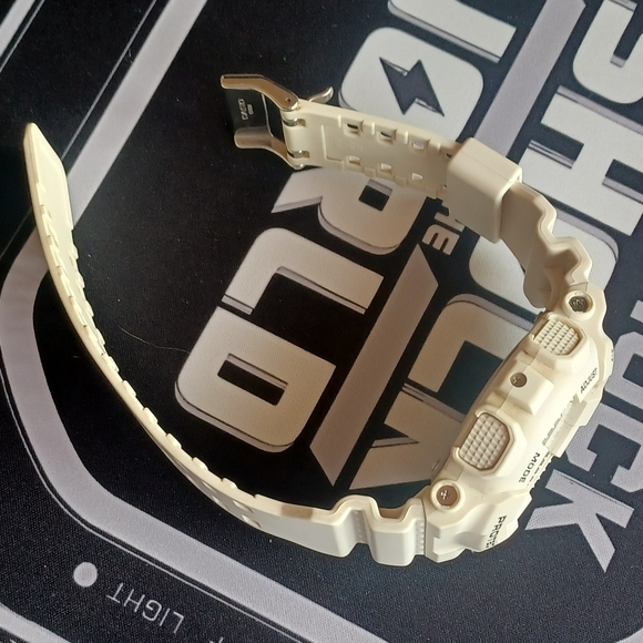 CASIO G-SHOCK GA-100 - Picture 8 of 11